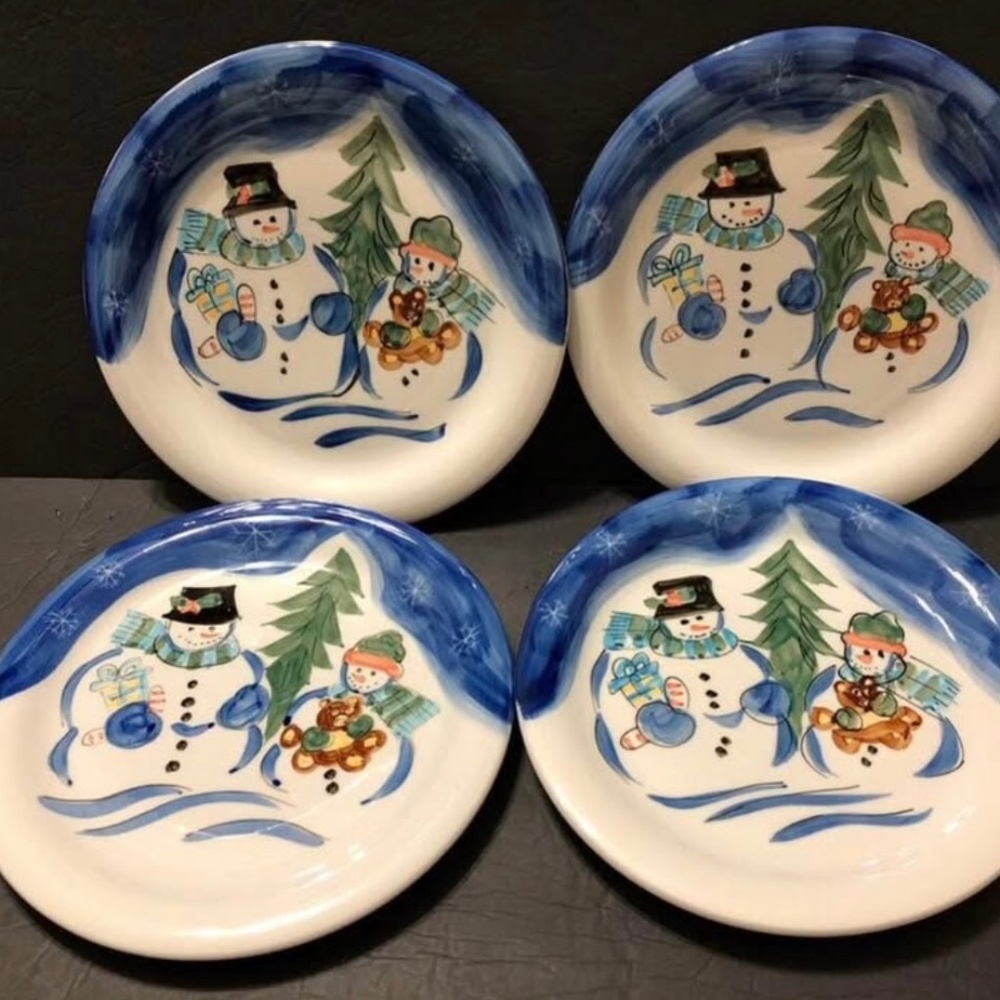 4 Tabletops Unlimited Winterland Christmas 10.5" Dinner Plates.